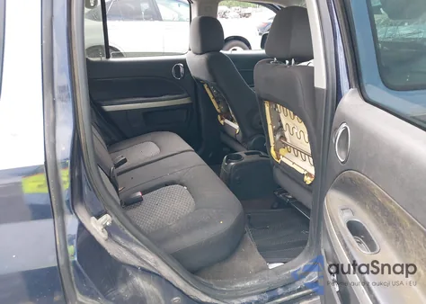 2010 Chevrolet Hhr Lt from USA, damaged, VIN 3GNBABDB2AS607970